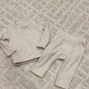Old Navy Neutral Beige Ribbed Kids Matching Set